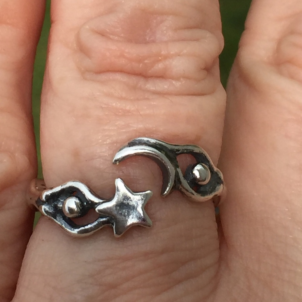 Moon Dancer Ring .925 Sterling Silver Adjustable 5 - 6.5 made in USA - Picture 4 of 15